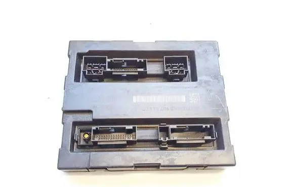 Audi A4 S4 B8 8K Comfort/convenience module 8K0907064CP
