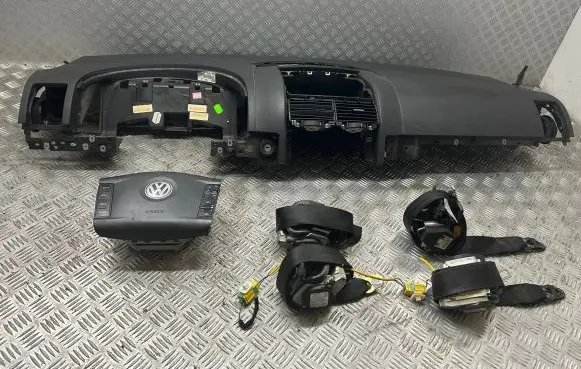Volkswagen Touareg I Dashboard