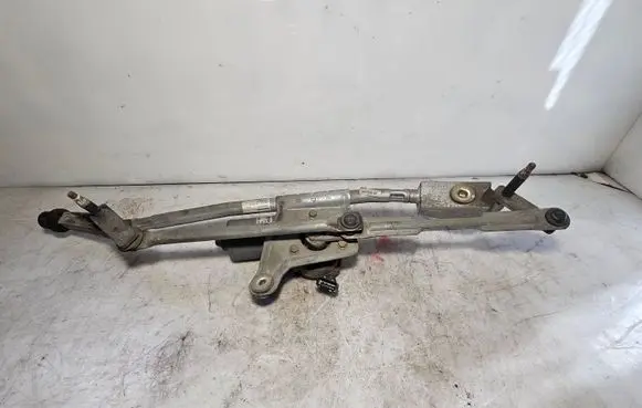 Volvo XC70 Front wiper linkage and motor 8624239 9171901