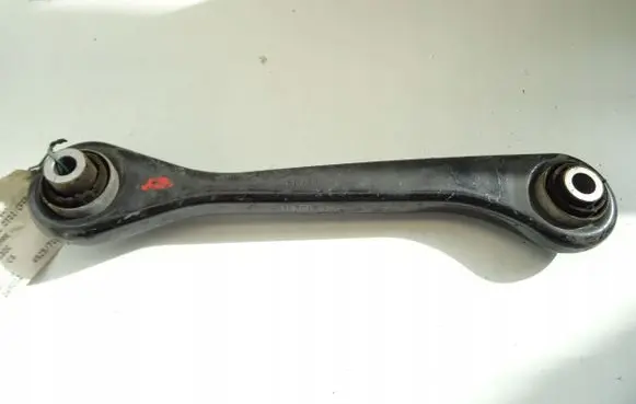 Volkswagen PASSAT B7 Rear control arm 1K0501530C