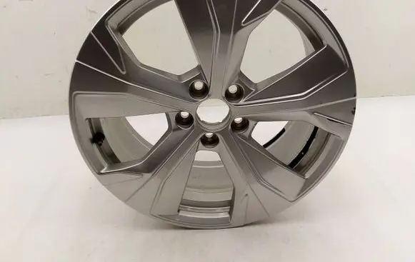 Volvo XC60 R18 alloy rim 32438847 32410090