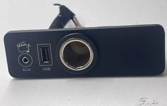 Land Rover Range Rover L405 USB socket connector CPLA-19C166-CB 14032190723X