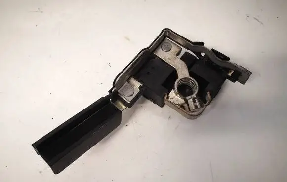 Mercedes-Benz A W176 Positive cable (battery) A2469069600