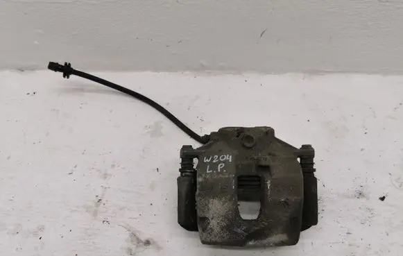 Mercedes-Benz C W204 Front brake caliper