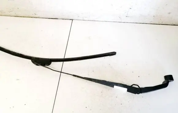 Mazda 2 Front wiper blade arm