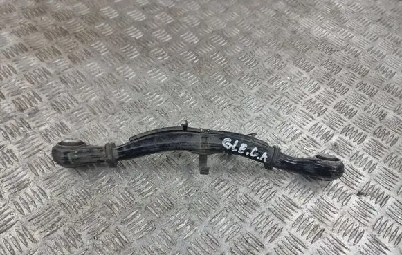 Rear control arm
