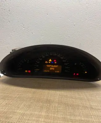 Mercedes-Benz C W203 Speedometer (instrument cluster) A2035401347 110080183