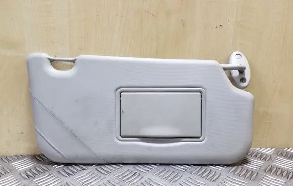 Ford Mondeo MK IV Sun visor