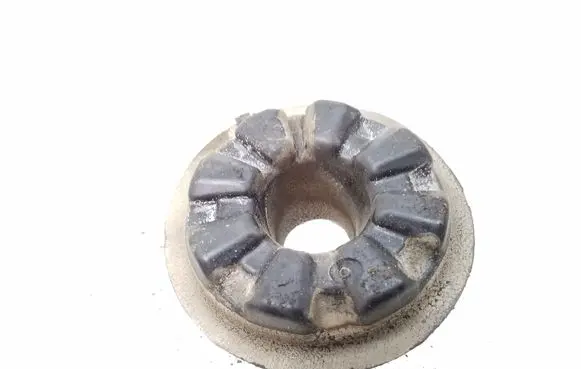 Nissan Pulsar Rear coil spring rubber mount 55034ED500
