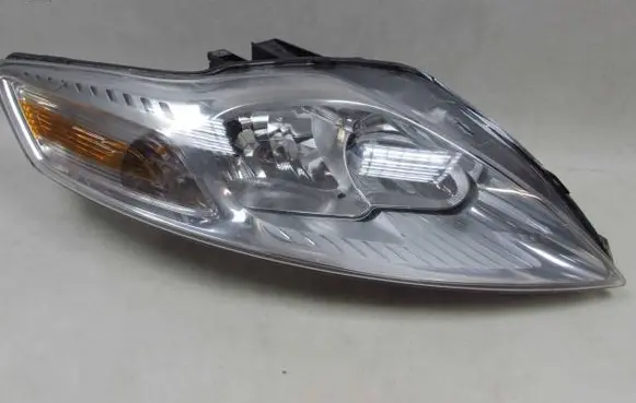 Ford Mondeo MK IV Headlight/headlamp ID50842