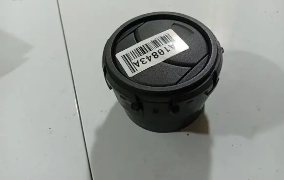 Dash center air vent grill