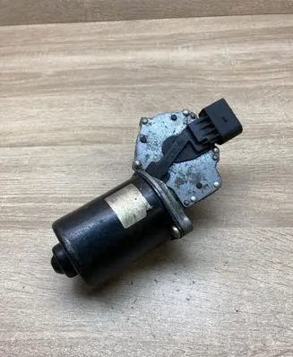 Volkswagen Golf IV Wiper motor 1J1955113D
