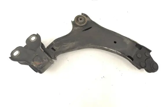 Volvo XC60 Front lower control arm/wishbone 