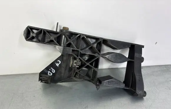 Audi A6 S6 C7 4G Headlight/headlamp mounting bracket 4G0805608