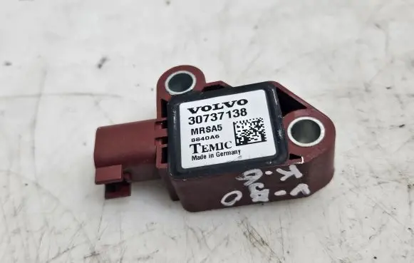 Volvo V50 Airbag deployment crash/impact sensor 30737138