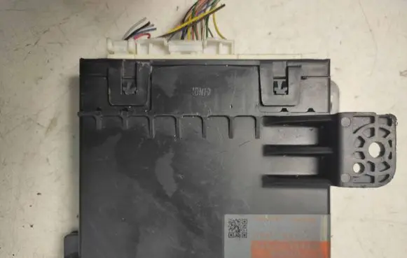 Toyota Prius (XW30) Other control units/modules 8865047062 1777007282