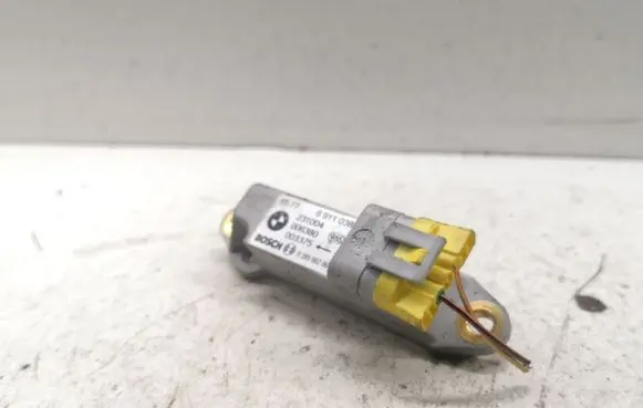 BMW X5 E53 Airbag deployment crash/impact sensor 691038