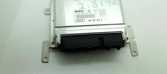 Audi A6 S6 C4 4A Engine control unit/module 0261203958