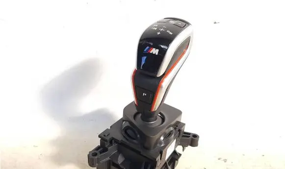 BMW X3M F97 Gear shifter/selector 9882345 9882228 61319882345
