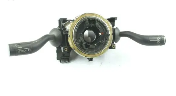 Wiper turn signal indicator stalk/switch