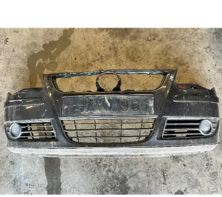 Volkswagen Polo IV 9N3 Front bumper 6q0807221C