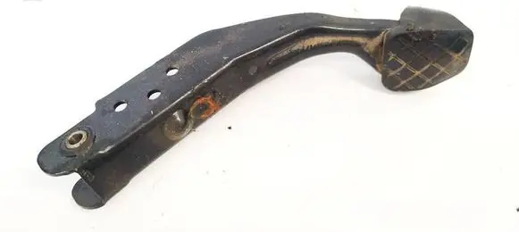 Volkswagen Golf IV Brake pedal 1J0721173C