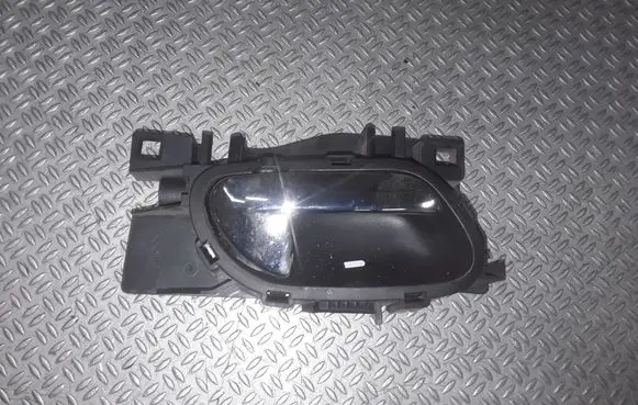 Peugeot 207 Rear door interior handle