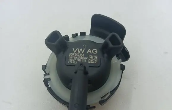 Seat Arona Airbag deployment crash/impact sensor 5QF959354