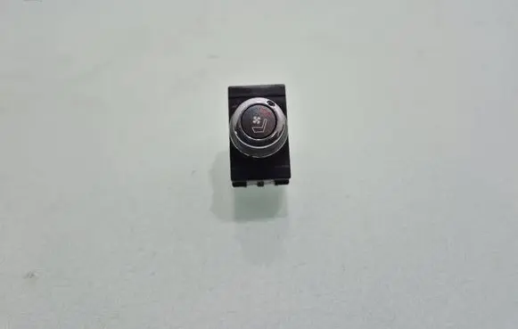 Infiniti QX60 L50 Seat heating switch 