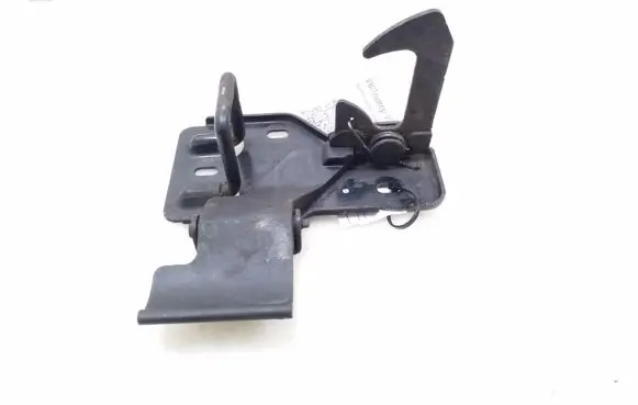 Volkswagen Touareg I Engine bonnet (hood) release handle