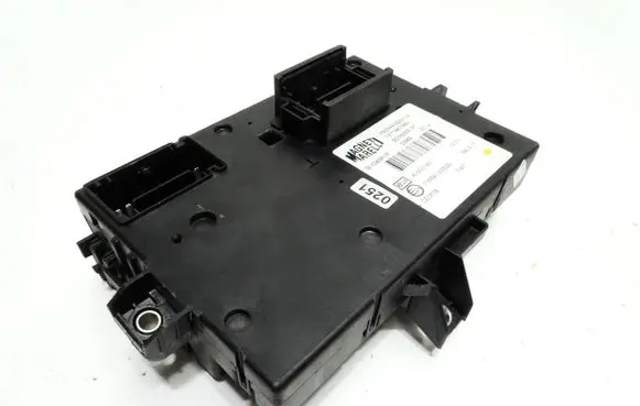 Fiat Ducato Fuse module 1371887080 116RAI000029 SIY083P1P