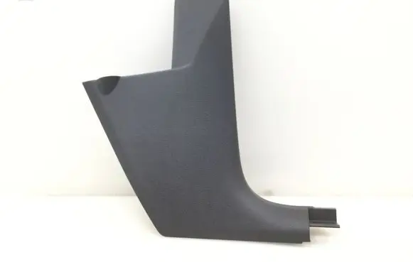 Volkswagen Golf V Other sill/pillar trim element 5M1863484A