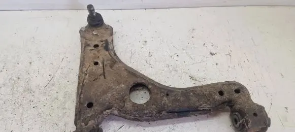 Opel Zafira A Front lower control arm/wishbone