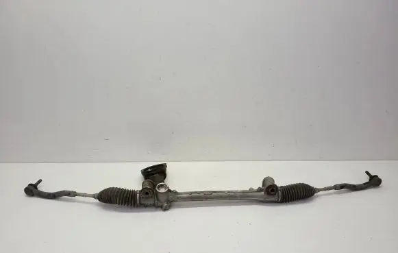 Toyota Prius c Steering rack 51146038