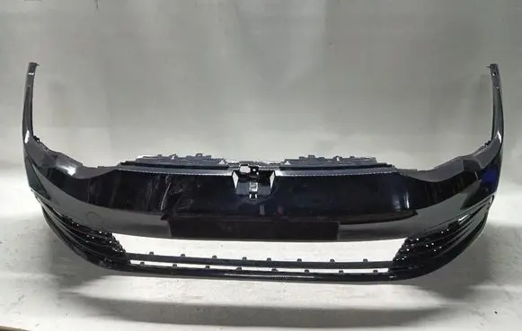 Volkswagen Golf VIII Front bumper 5H0807221