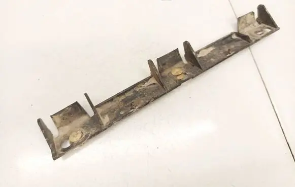Renault Megane I Rear bumper mounting bracket 7700845258