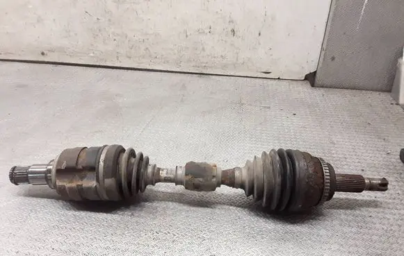 Toyota Corolla Verso AR10 Front driveshaft 