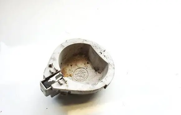 Headlight/headlamp dust cover