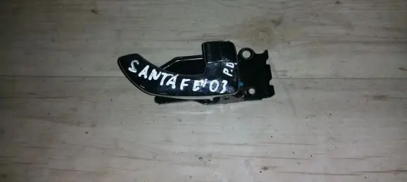 Hyundai Santa Fe Front door interior handle