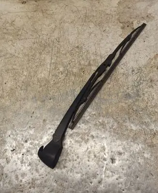 Audi A3 S3 8L Rear wiper blade arm