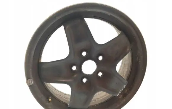 Volkswagen Golf VI R16 steel rim
