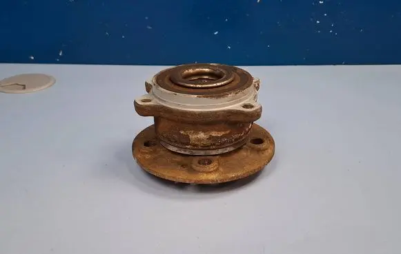 Mercedes-Benz GLE W167 Rear wheel ball bearing A1673560200 1673560200