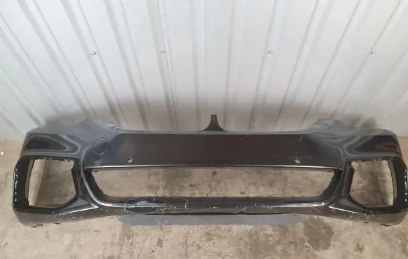 BMW 5 G30 G31 Front bumper 8071203