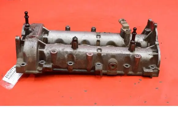 Opel Corsa D Rocker cam cover 55204607