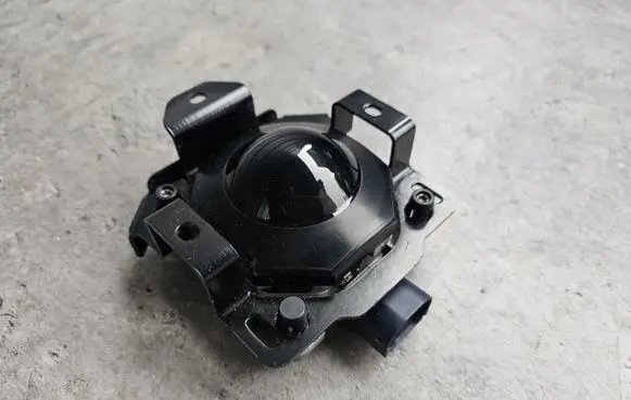 Maserati Levante Distronic sensor radar 670154291