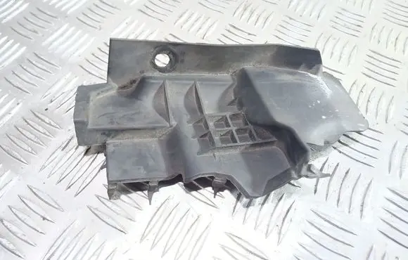 Mitsubishi Lancer VIII Other engine bay part 7405A204