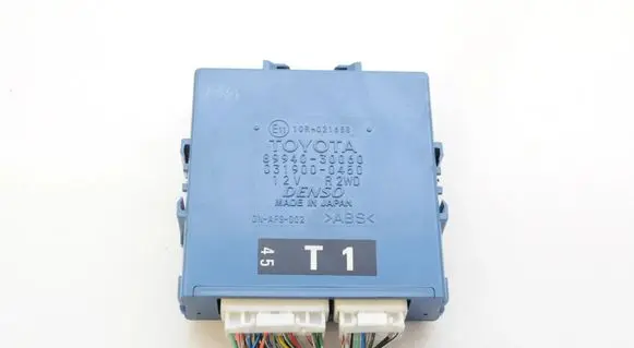 Lexus GS 300 350 430 450H Light module LCM 8994030060