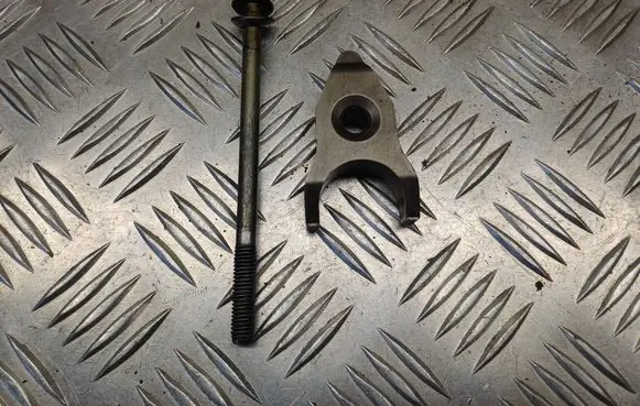 Fuel Injector clamp holder