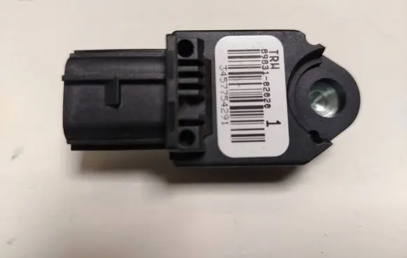 Toyota Corolla Verso AR10 Airbag deployment crash/impact sensor 8983102020 3457754291