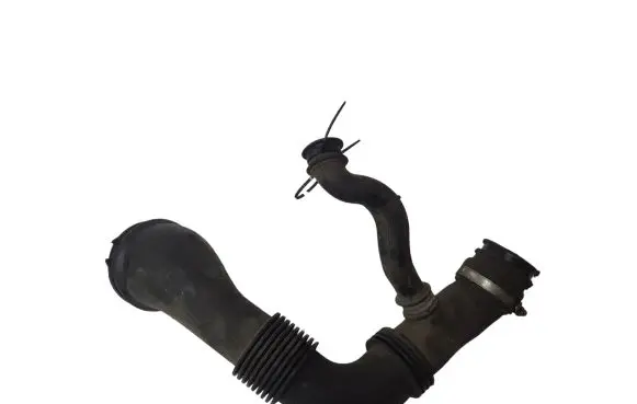 Ford Focus C-MAX Air intake hose/pipe 4M519A673AE